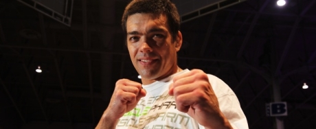 Machida responde a Anderson Silva e diz que pode vencer Jon Jones